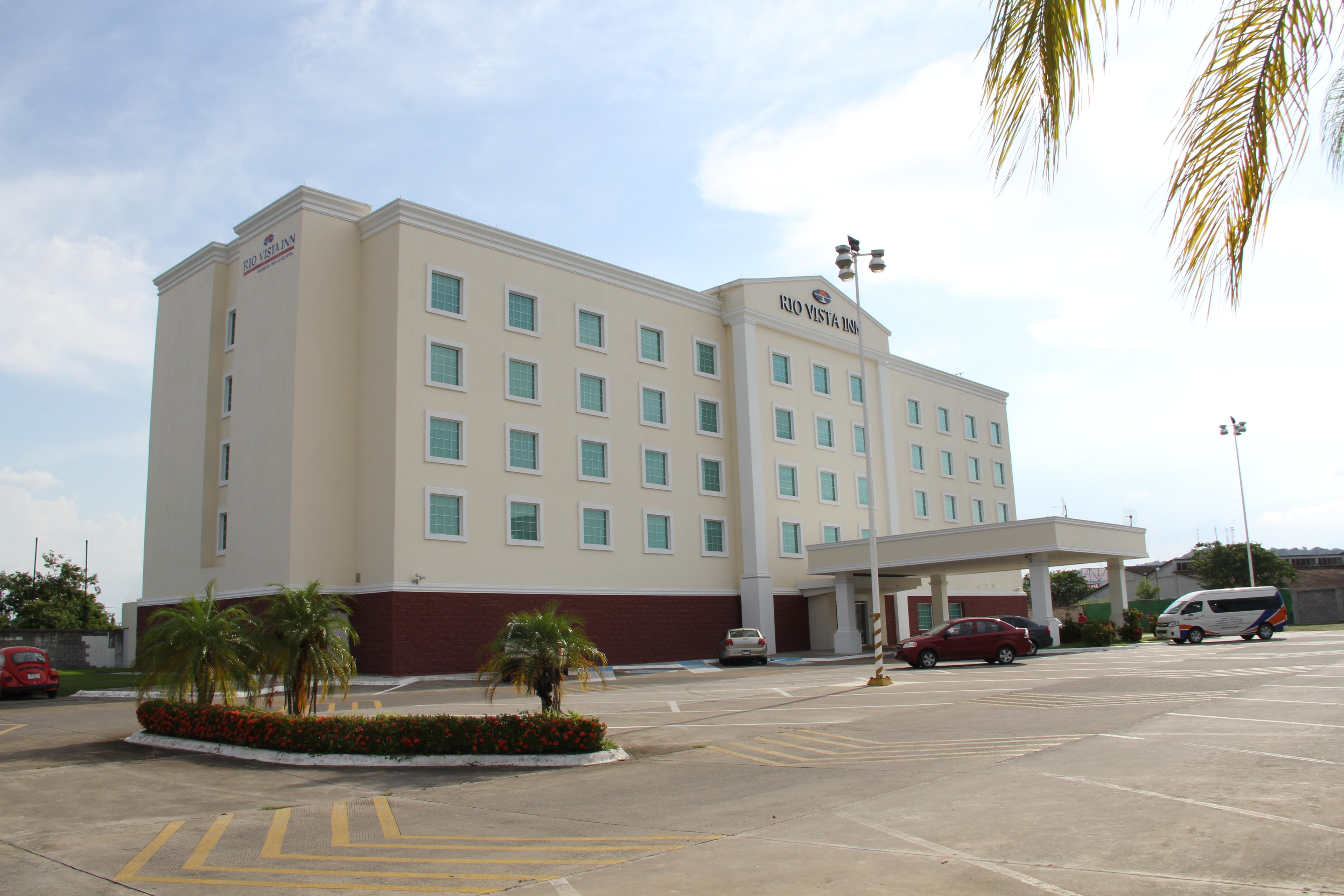 Rio Vista Inn Business High Class Hotel Poza Rica ภายนอก รูปภาพ