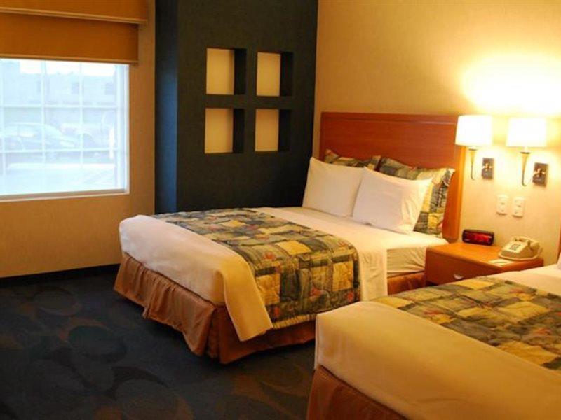 Rio Vista Inn Business High Class Hotel Poza Rica ภายนอก รูปภาพ