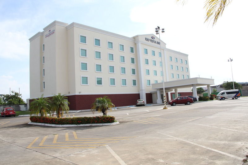 Rio Vista Inn Business High Class Hotel Poza Rica ภายนอก รูปภาพ